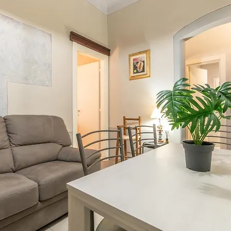 Pinzochere Artistic For Family Appartement