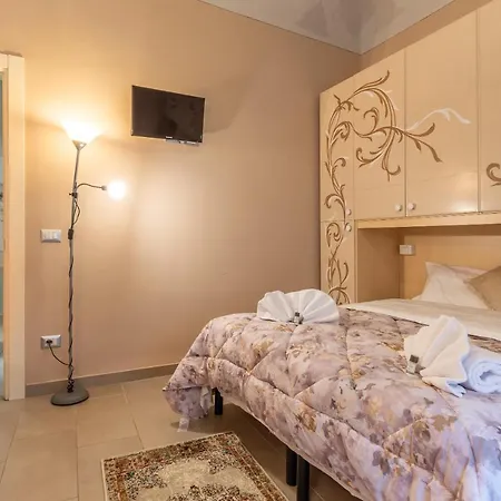 Pinzochere Artistic For Family Apartamento Florença